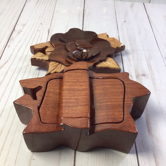 Hand Carved Multi Tone Wood Rose Puzzle Trinket Box - Picture 9 of 9